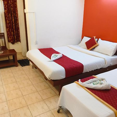 Hotel Gamas Inn Thiruvananthapuram Екстериор снимка