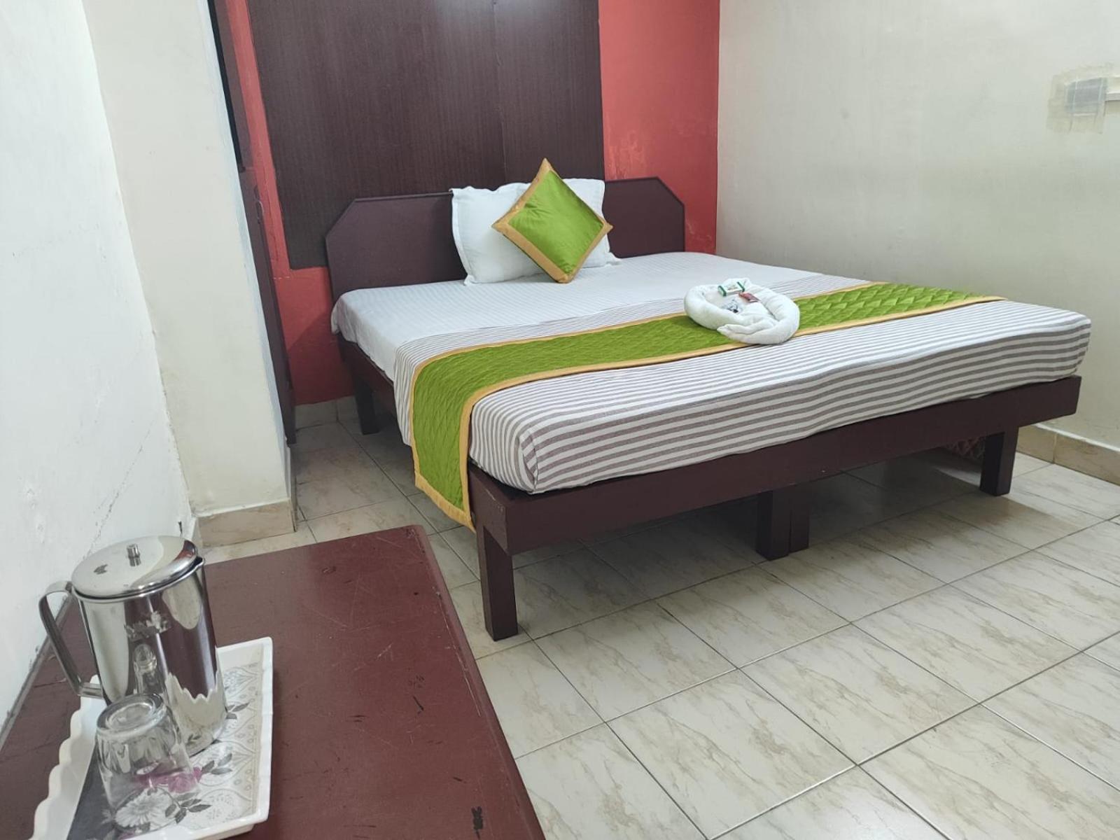 Hotel Gamas Inn Thiruvananthapuram Екстериор снимка