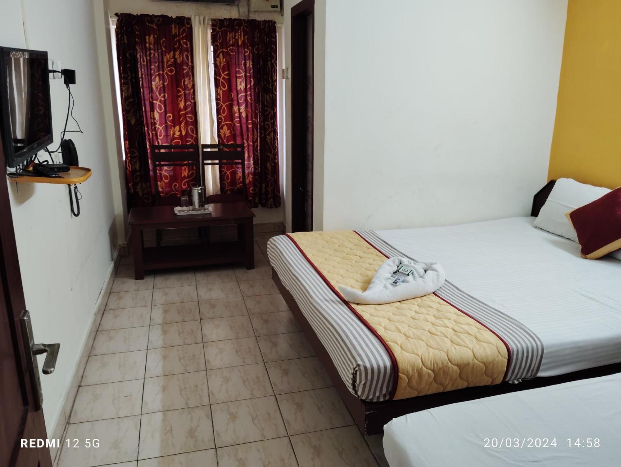 Hotel Gamas Inn Thiruvananthapuram Екстериор снимка