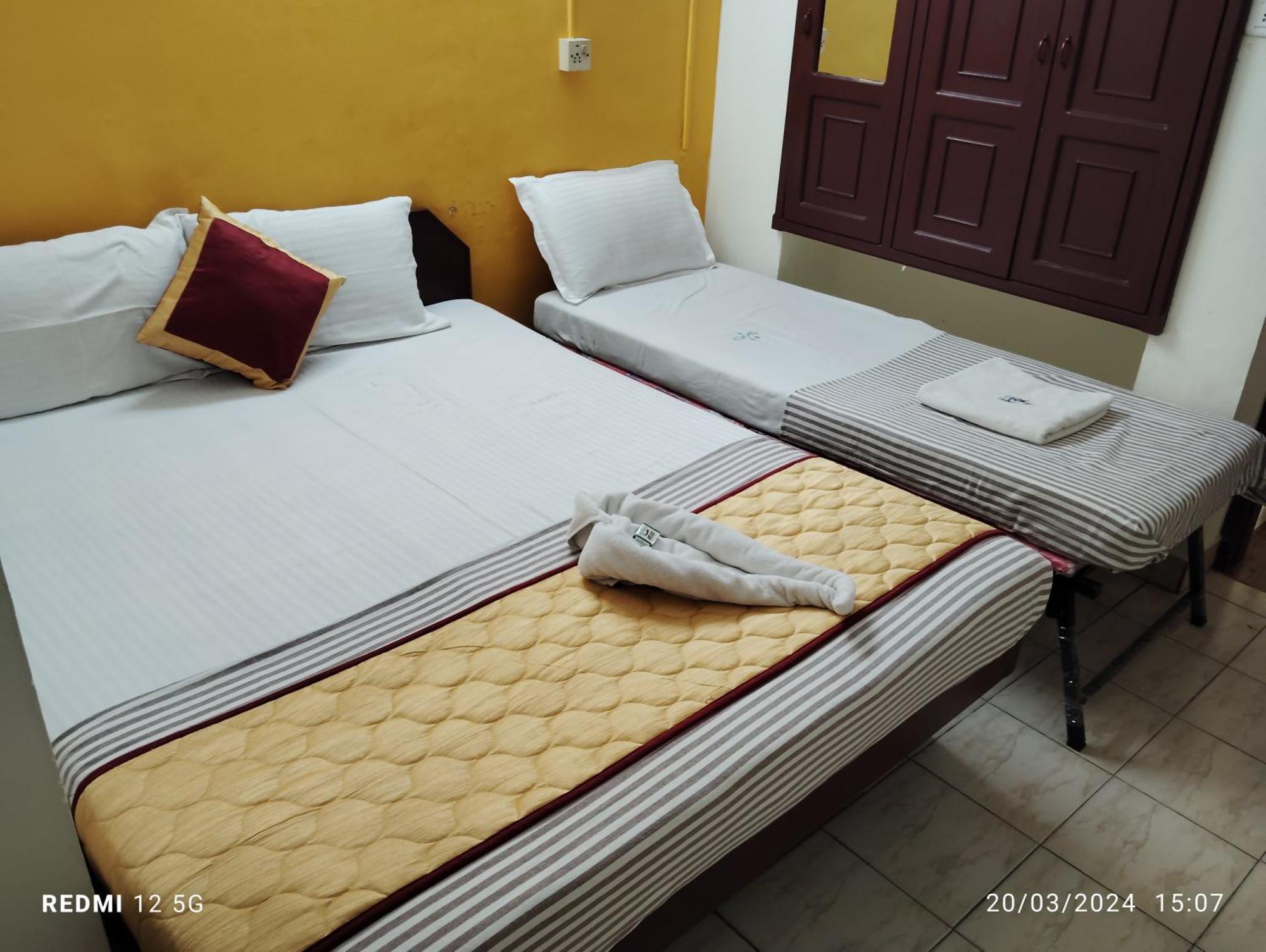 Hotel Gamas Inn Thiruvananthapuram Екстериор снимка