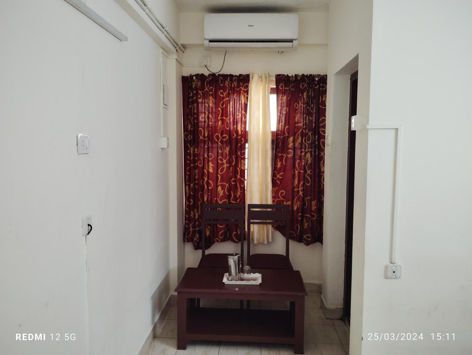 Hotel Gamas Inn Thiruvananthapuram Екстериор снимка
